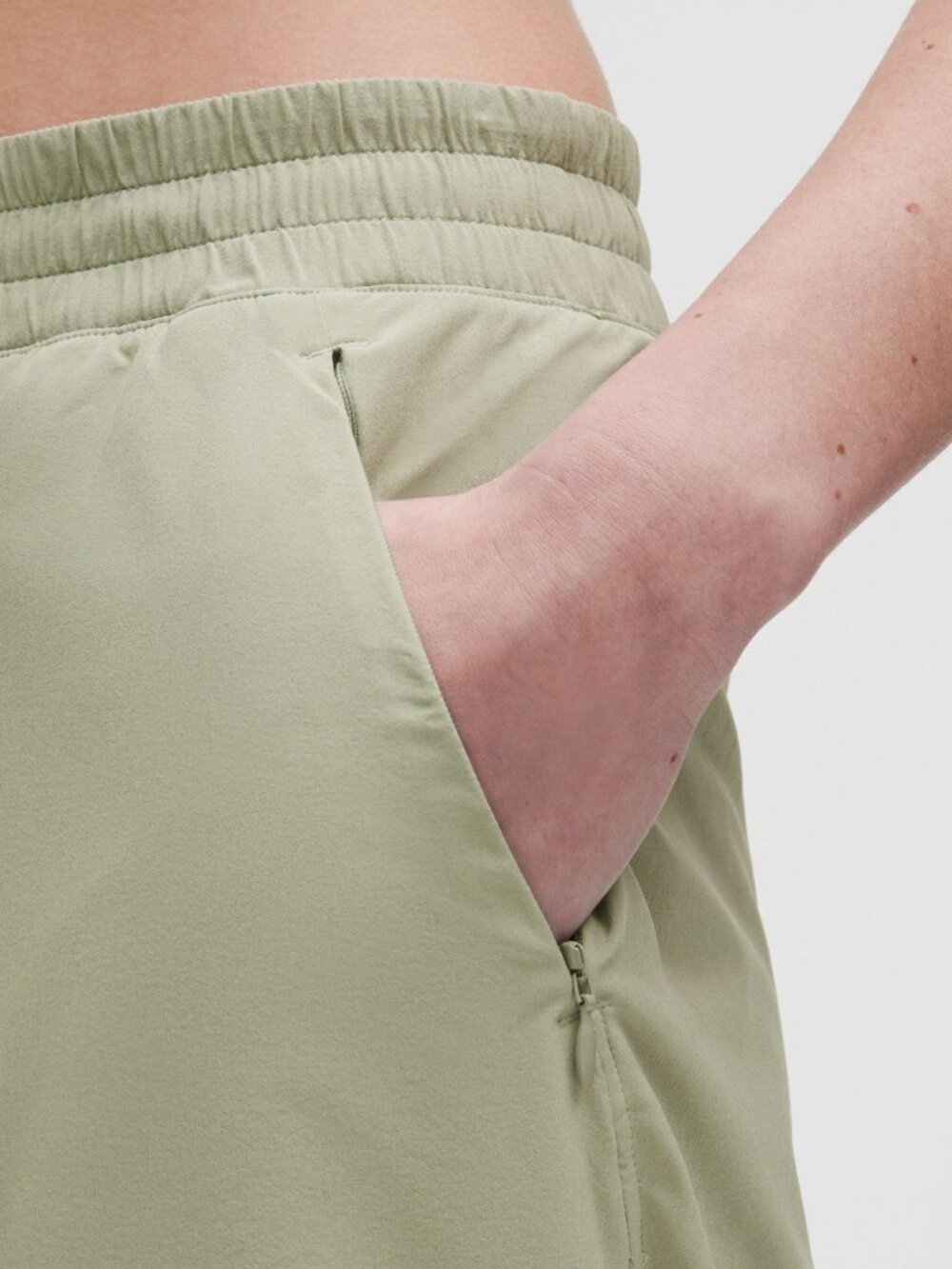 LuluLemon, Swift Mid-Rise Wide-Leg Pant, Size 6, Color: Fog Green - Picture 3 of 16